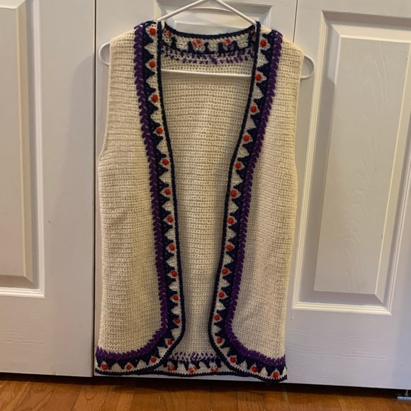 Vintage Handmade Knit Vest - Picture 2 of 4